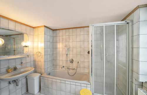 Spacious holiday home in Winterberg with terrace - Foto 22