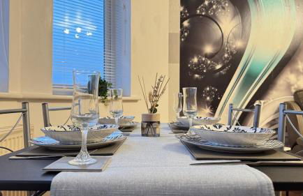 Spacious 2-Bedroom Duplex with Jacuzzi Bath and Free Gated Parking - Foto 22