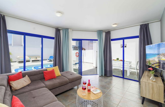 Villa Elizabeth Rubicon - Photo 1