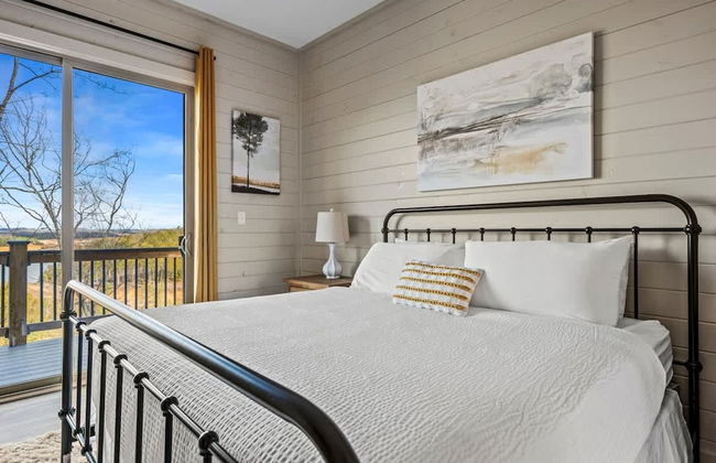 NEW Lake Cabin Sleeps 14 Indoor Pool Hot Tub - Foto 15