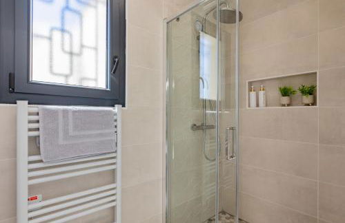 Villa Miray - Beach & Pool - Photo 18