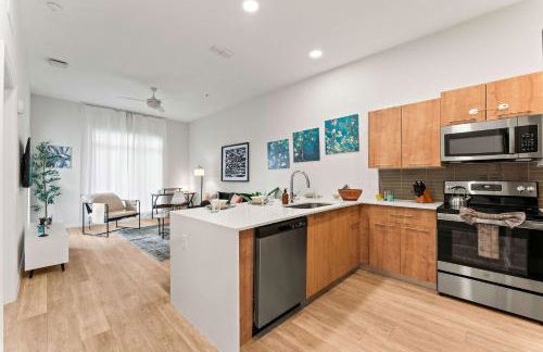 Riviere Apartments King Bed Suite & Pool & Gym & Pet Friendly & Near Epic Universe - Foto 14