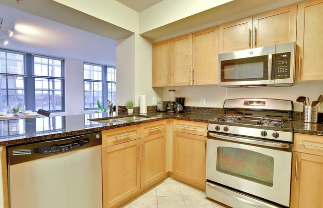 Relaxing Vibe Alexandria Apts - Photo 65