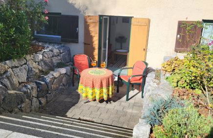 Grosse Wohnung mit Garten und Bergblick - Foto 30