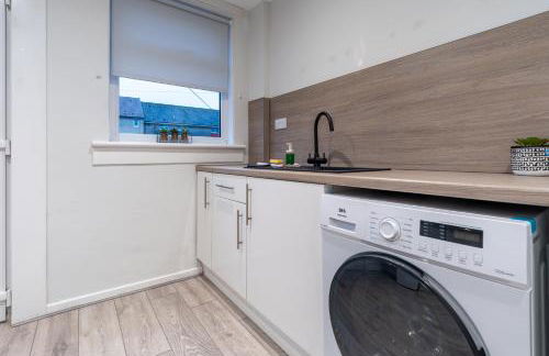 Kirkview Apartment - Photo 17