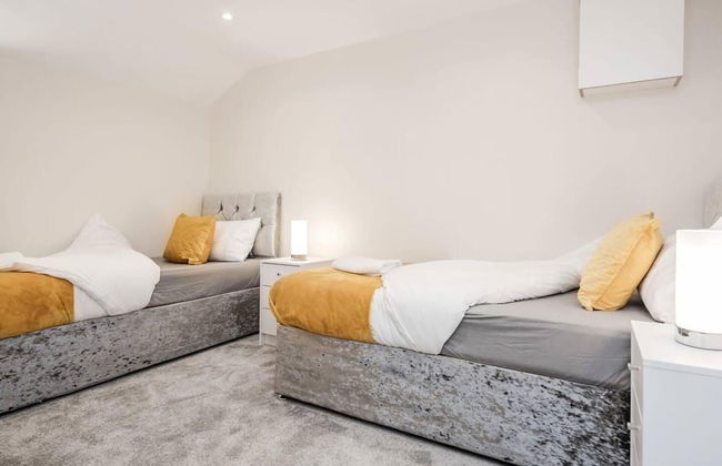 Cosy 2BR Maisonette Near Hospital & Stations - Foto 4