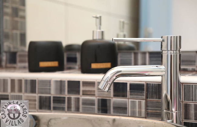 Captain Lazaros Villas - Photo 22