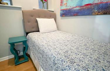 Wrigleyville Friends Unit - 5bdrm - Foto 19