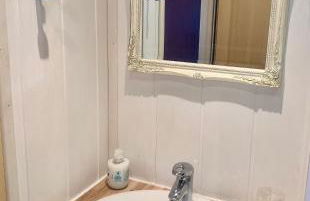 Charmant appartement avec départ et retour skis aux pieds - Photo 12