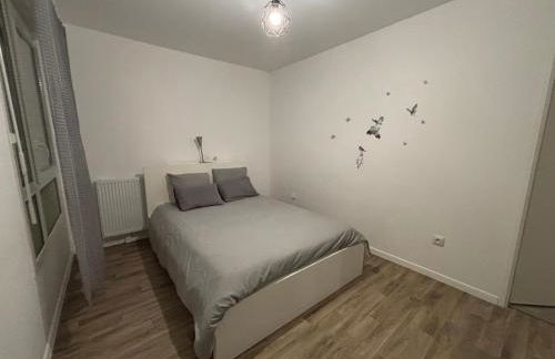 Villejuif - Métro Léo Lagrange - 2 pièces avec balcon - Foto 8