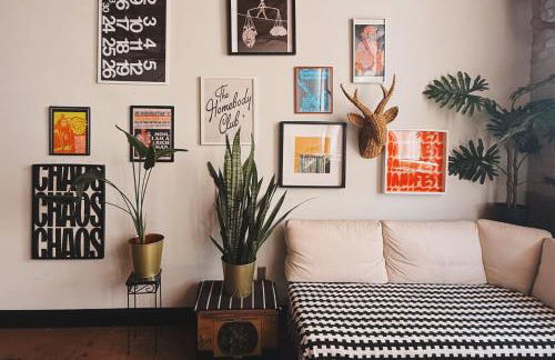 420 Friendly BOHO Loft Downtown KING suite FREE parking - Foto 3