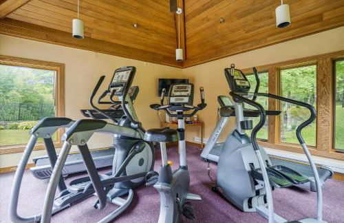 Highridge B20 Spectacular Top Floor Two Bedroom with Loft Condo with Scenic Views and Sports Center - Foto 3