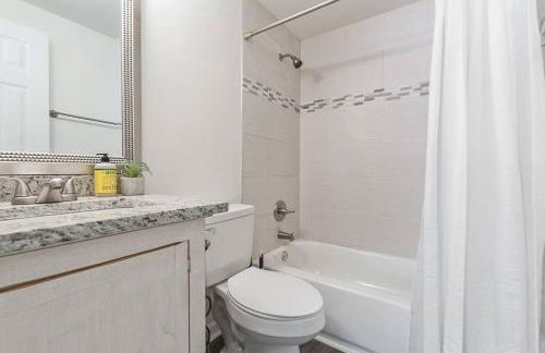 Dauphin Island Condos Near the Beach - Unit 2 - Foto 8