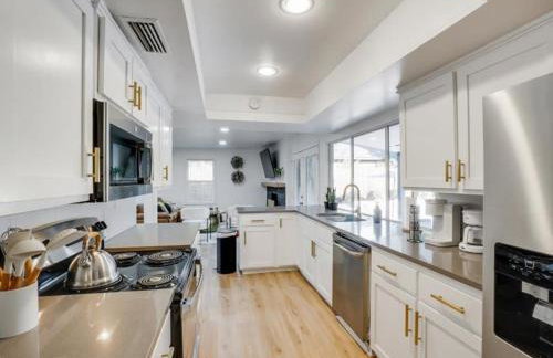 Posh 6BR 2,5BA Holiday Home with Pool, Media-Game Room & Hot Tub - Foto 24