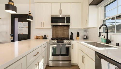 Downtown Culver City New Designer Lux 1 Bedroom - Photo 4