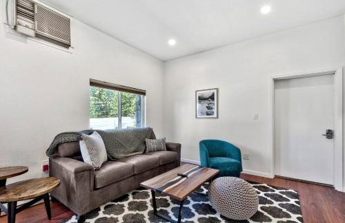 Zephyr Cove first level 1 Bed: close to everything bike, ski, swim! - Foto 6