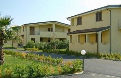 Caulonia, 2 bed 1st Floor Apartment Close To Beach - Foto 7
