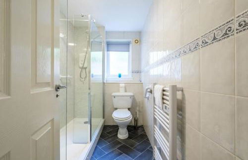 Monicas Apartment Lovely ground floor 2 bedroom serviced apartment - Foto 10