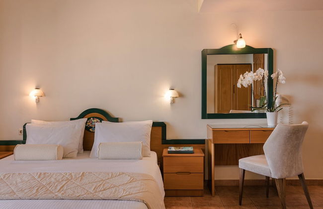 Griffon Kymi Hotel previously known as Valledi Village - Foto 20