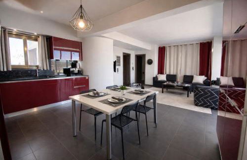 5-Star feel - Luxury penthouse for 4 with huge balcony & view ,8 min from Athens airport - Foto 12