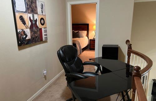 Bright and Spacious 3 Bedroom Townhome, Minutes from DFW Airport - Foto 44