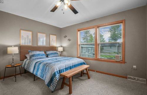 Sauna, Game Room, and Beach Front on Houghton Lake - Foto 9