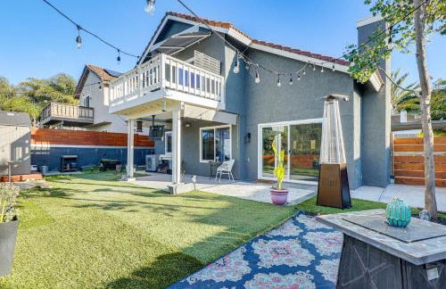 Modern Oceanside Living! Family Home with Workspace - Foto 34