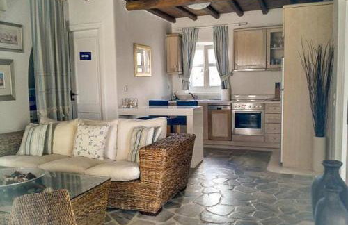 COZY CYCLADIC HOME , close to Ornos beach - Foto 23