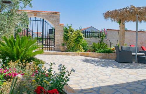 Apartments Šolta - Photo 2