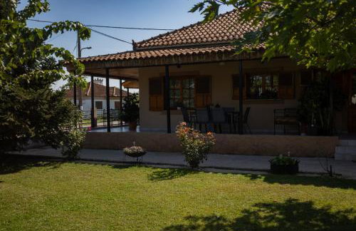 Σπίτι με κήπο στους Γόμφους Τρικάλων - Foto 3