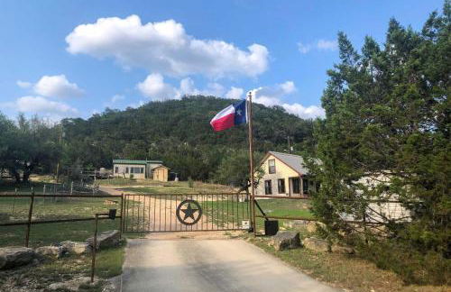 Cozy Medina Cottages with Patio and Mountain Views! - Foto 36