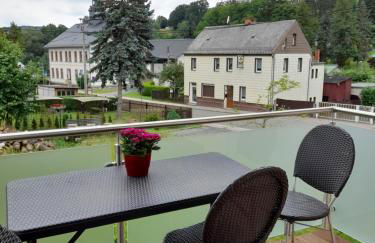 Ferienhaus auf einer Ebene mit eigenem Garten, Sommerpool und Badefass - Foto 32