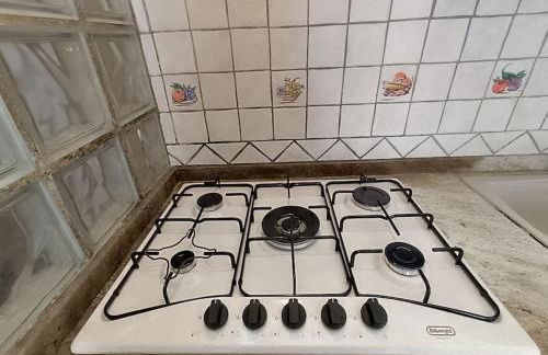 Adelè posto tranquillo al centro del paese - Foto 4