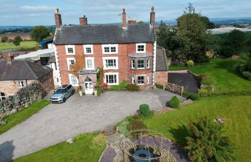 Heath View - Photo 1