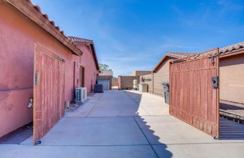 Near Golf Courses Poolside Paradise in Yuma! - Foto 25