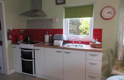 Swinhay 61 Newtown Rd Hook - Photo 4