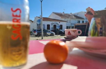 Stunning Villa with Pool & View near beach - Foto 52