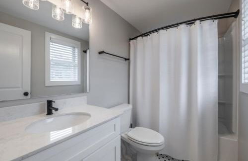 The Beach House at Oak Island by North State Hospitality - Foto 55