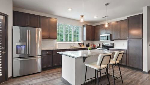 3BR King Bed Balcony North Raleigh - Foto 2