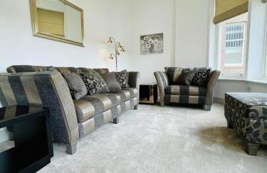 No 49 a spacious executive apartment in Inverness - Photo 13