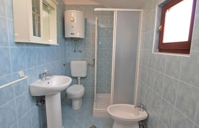 Cozy Apartment in Peroj - Photo 10