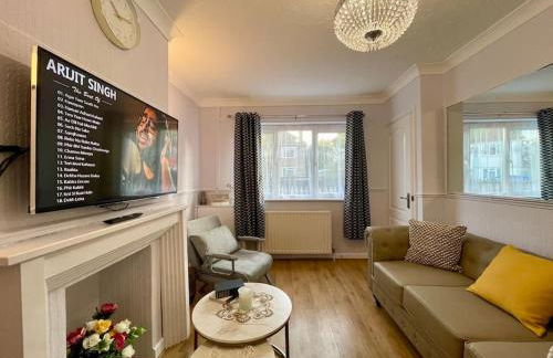 Semi Detached House in Aldershot - Foto 8