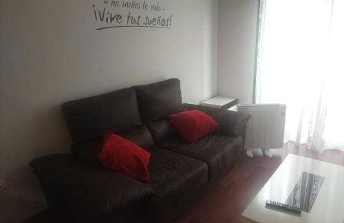 ACOGEDOR APARMENTO JUNTO AL CENTRO - Foto 5