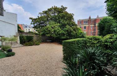 LA PARENTHÈSE HAVRAISE - Parking privé Plein centre & Très calme - Photo 20