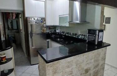 Lindo apartamento em frente à praia com piscina - Photo 4