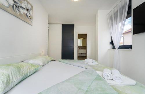 Villa Essenza Mare in Vodice with private pool & pet friendly - only 650 meters from the beach - Photo 18