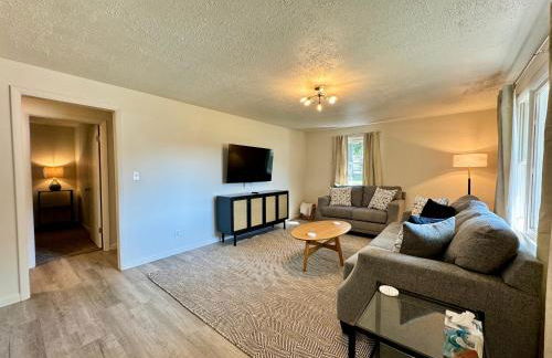 Idle Springs - Photo 2