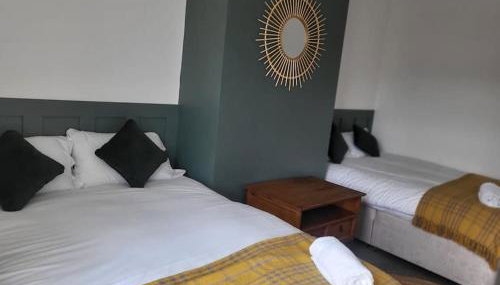 Nice 2 bedroom (3 beds) house in Huddersfield - Foto 3