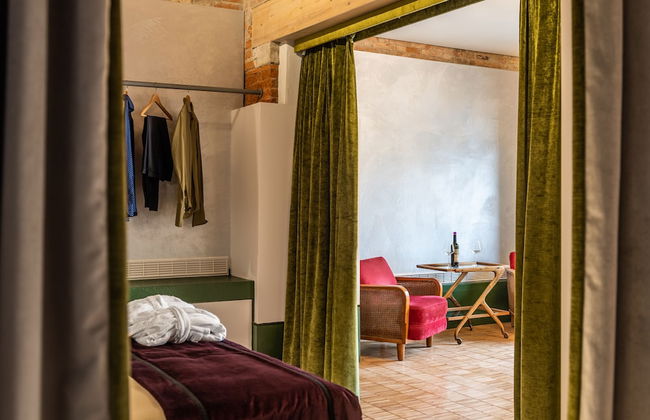 Locanda Leon Bianco on the Grand Canal - Photo 27