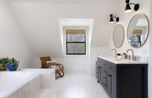 Gorgeous! Modern 3 Bed Home by Lake Mtka & Wayzata - Foto 8